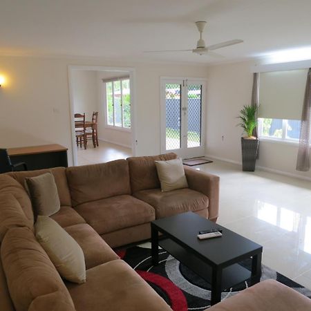 Edge Hill Clean & Green Cairns, 7 Minutes From The Airport, 7 Minutes To Cairns Cbd & Reef Fleet Terminal 外观 照片