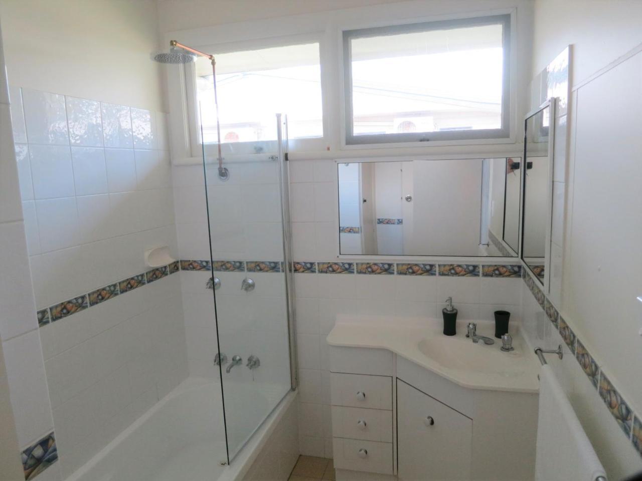 Edge Hill Clean & Green Cairns, 7 Minutes From The Airport, 7 Minutes To Cairns Cbd & Reef Fleet Terminal 外观 照片